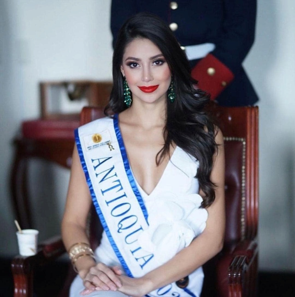 Andrea Aguilera (COLOMBIA WORLD 2021 & EARTH 2022) - Miss Earth Fire 2022 23954710
