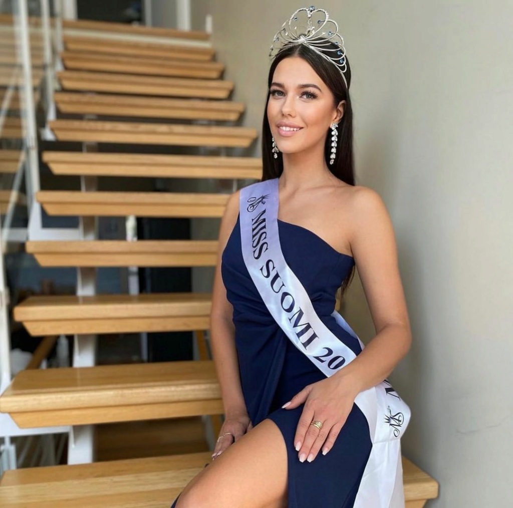 Road to MISS FINLAND 2021 is Essi Unkuri - Page 4 23968111