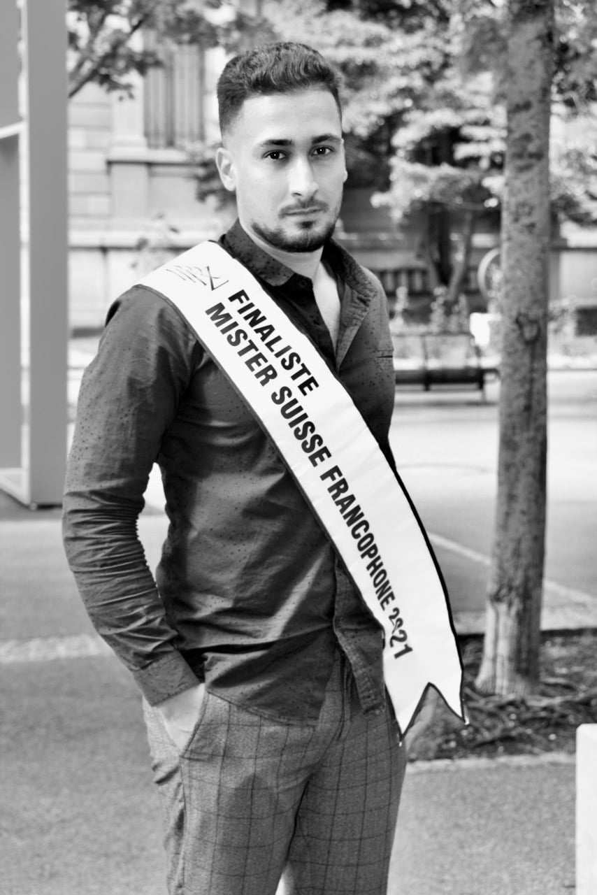 Mister Suisse Francophone 2021 is Samuel Gomez - Page 5 24023311