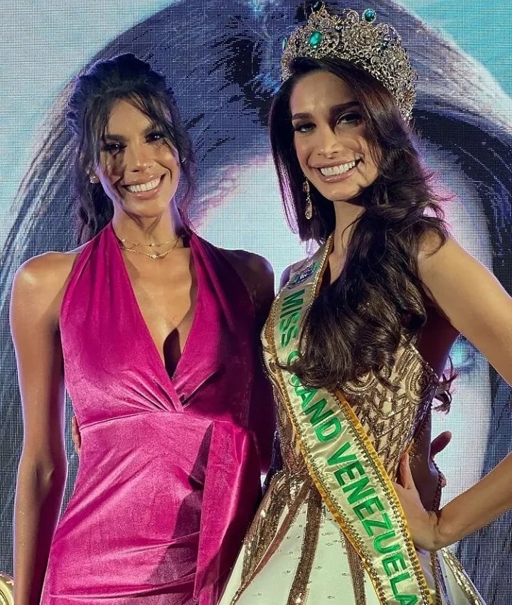 Miss Grand Venezuela 2021  24042712