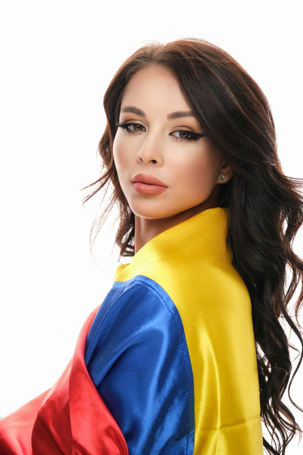 Miss Universe Romania 2021 is Carmina Olimpia Coftas - Page 2 24072510