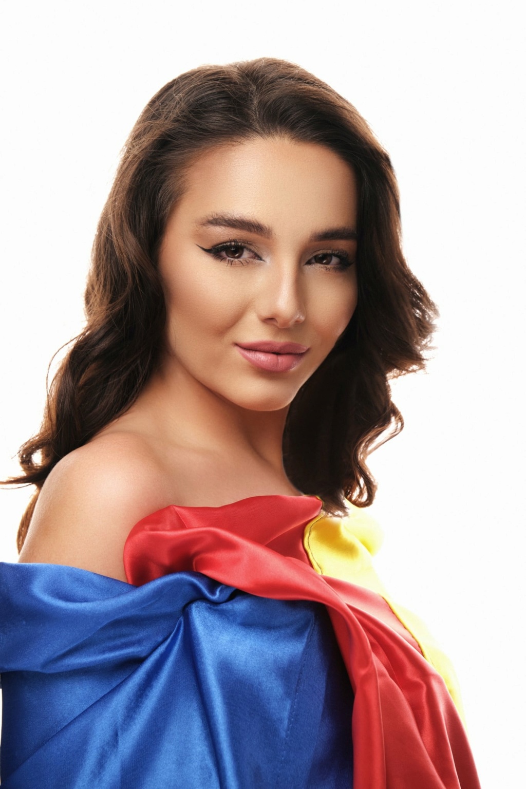 Miss Universe Romania 2021 is Carmina Olimpia Coftas - Page 2 24076411