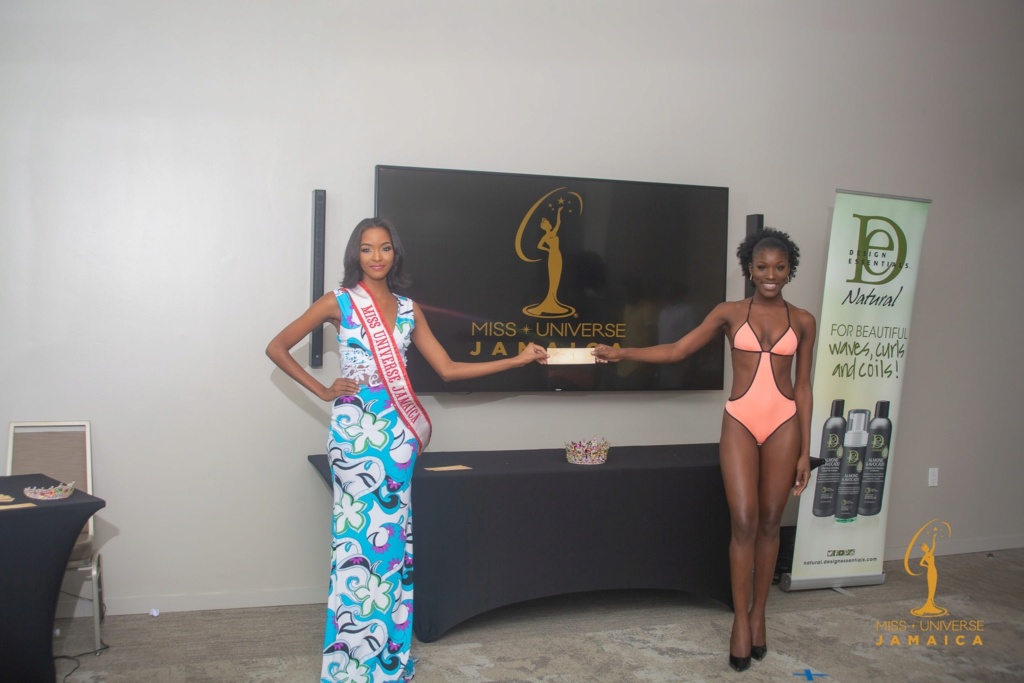 Miss Universe Jamaica 2021 is  Daena Soares 24273710