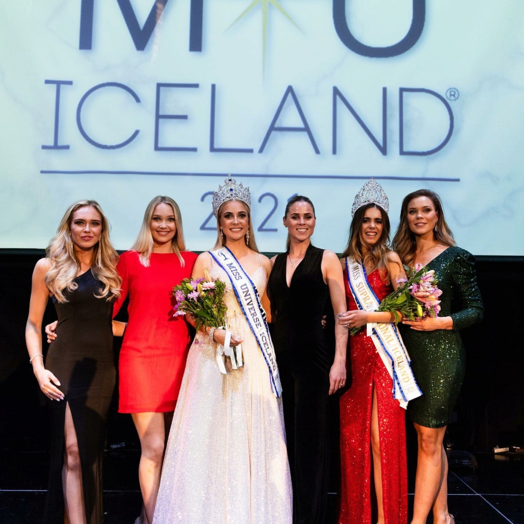 MISS UNIVERSE ICELAND 2021 - Page 4 24423410