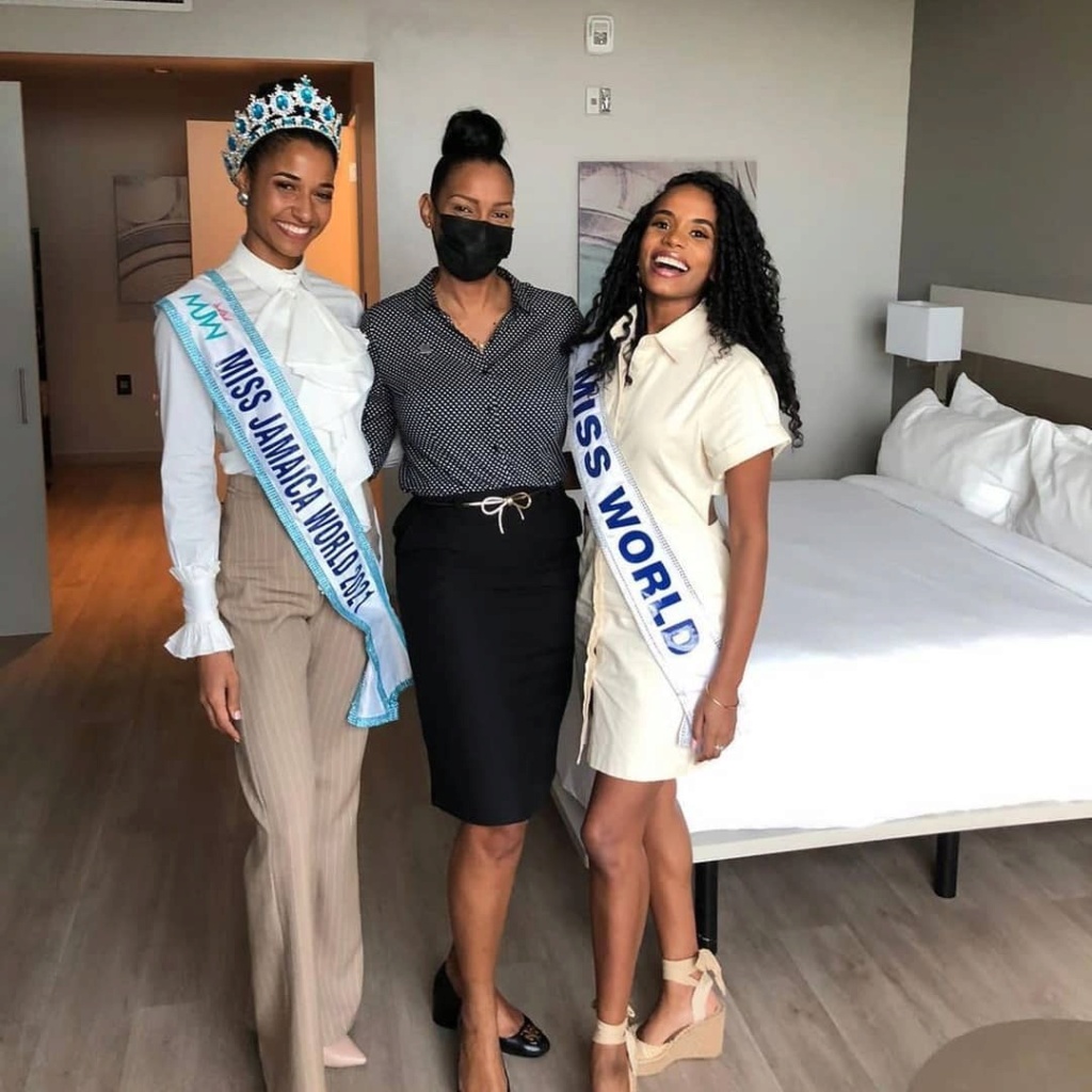 Official Thread of Miss World 2019 ® Toni-Ann Singh - JAMAICA - Page 4 25347010