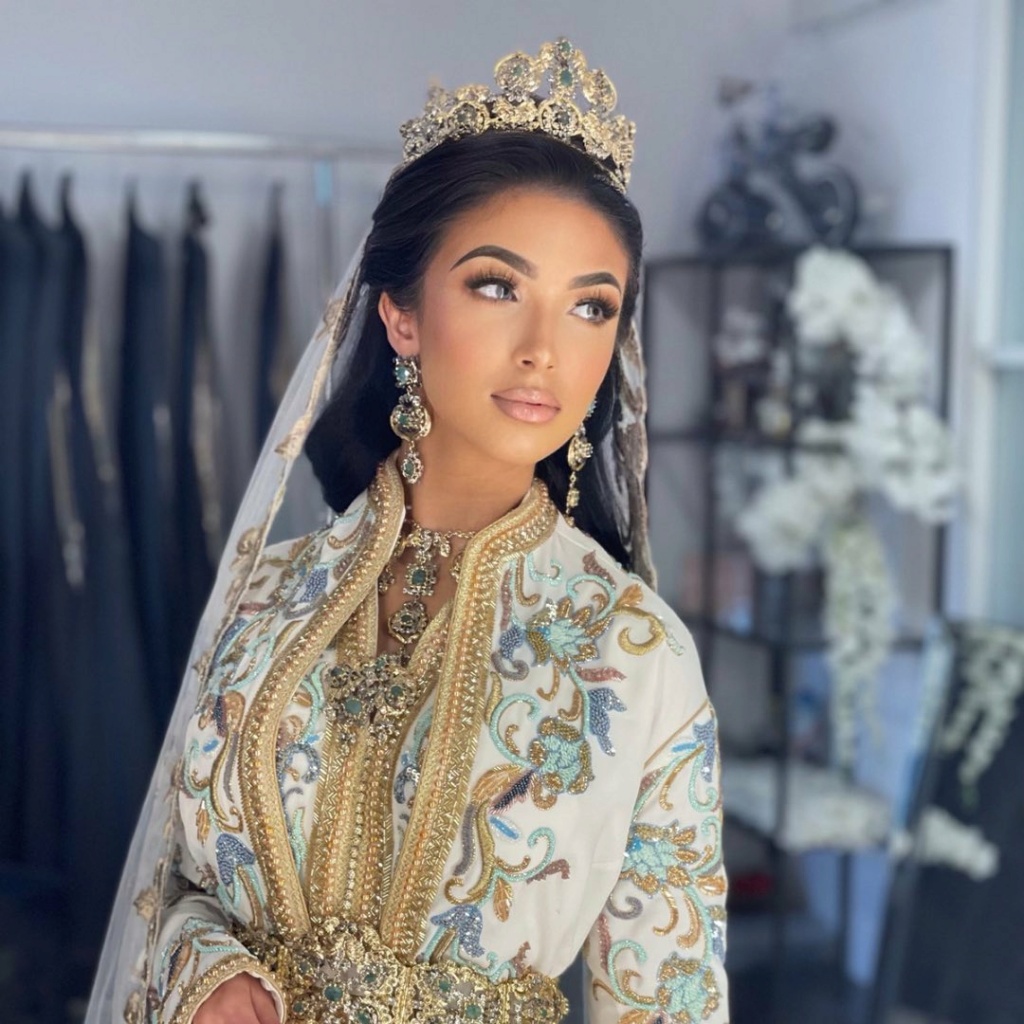 Miss Universe Morocco 2021 is Fatima-Zahra Khayat 25370410