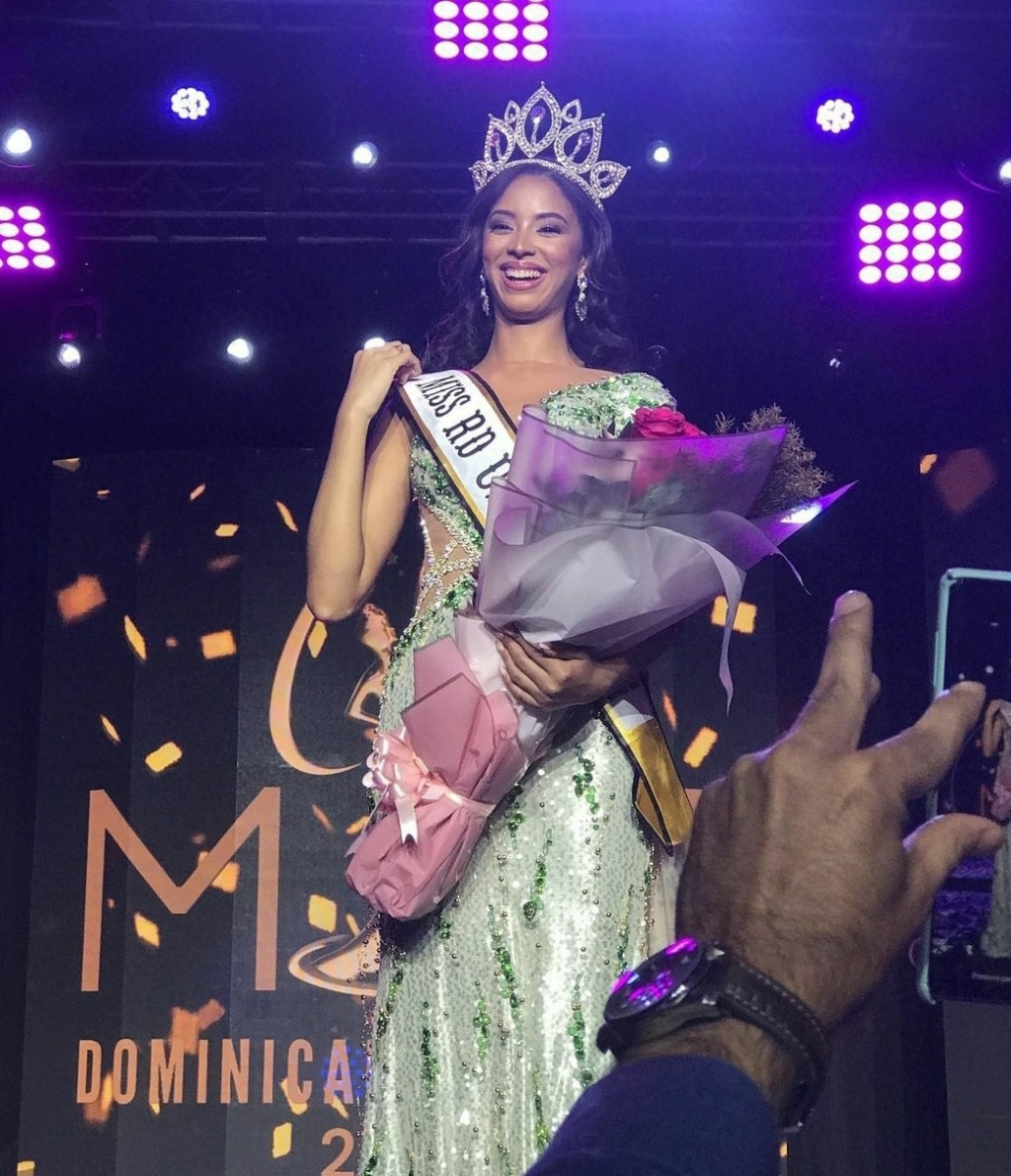 Andreína Martínez (DOMINICAN REPUBLIC 2022)  25411510