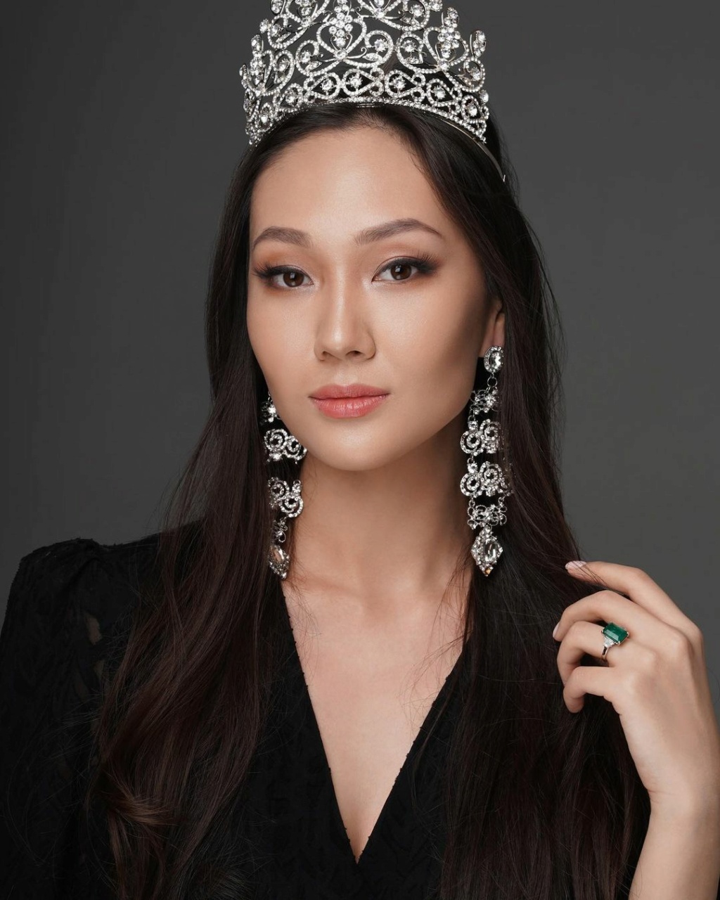 Miss Kazakhstan 2021 25541110