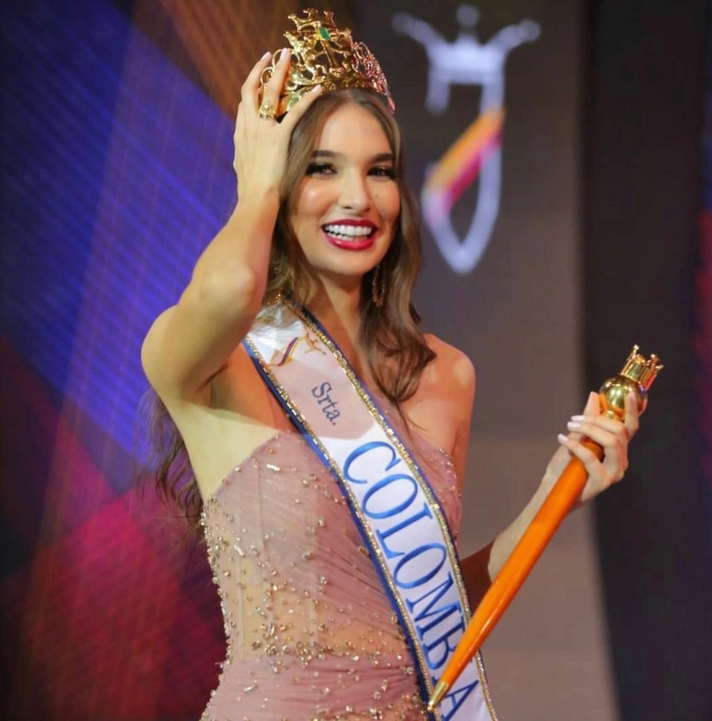 Señorita Colombia 2021 is Valentina Espinoza 25778410