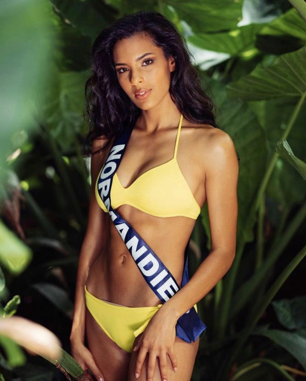 2022 | Miss France | 4th runner-up | Youssra Askry 25983311