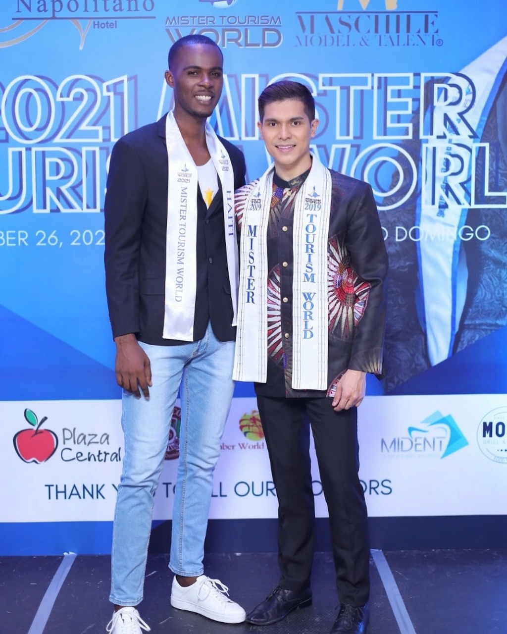 5th Mister Tourism World 2020/2021 is Dominican Republic - Page 2 26129412