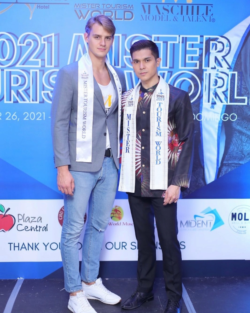 5th Mister Tourism World 2020/2021 is Dominican Republic - Page 2 26137110