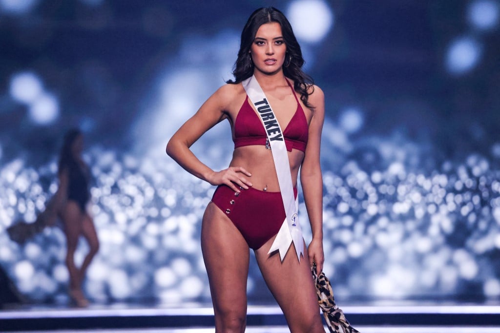 PRELIMINARY COMPETITION: MISS UNIVERSE 2021 - LIVESTREAM!! - Page 2 26177316