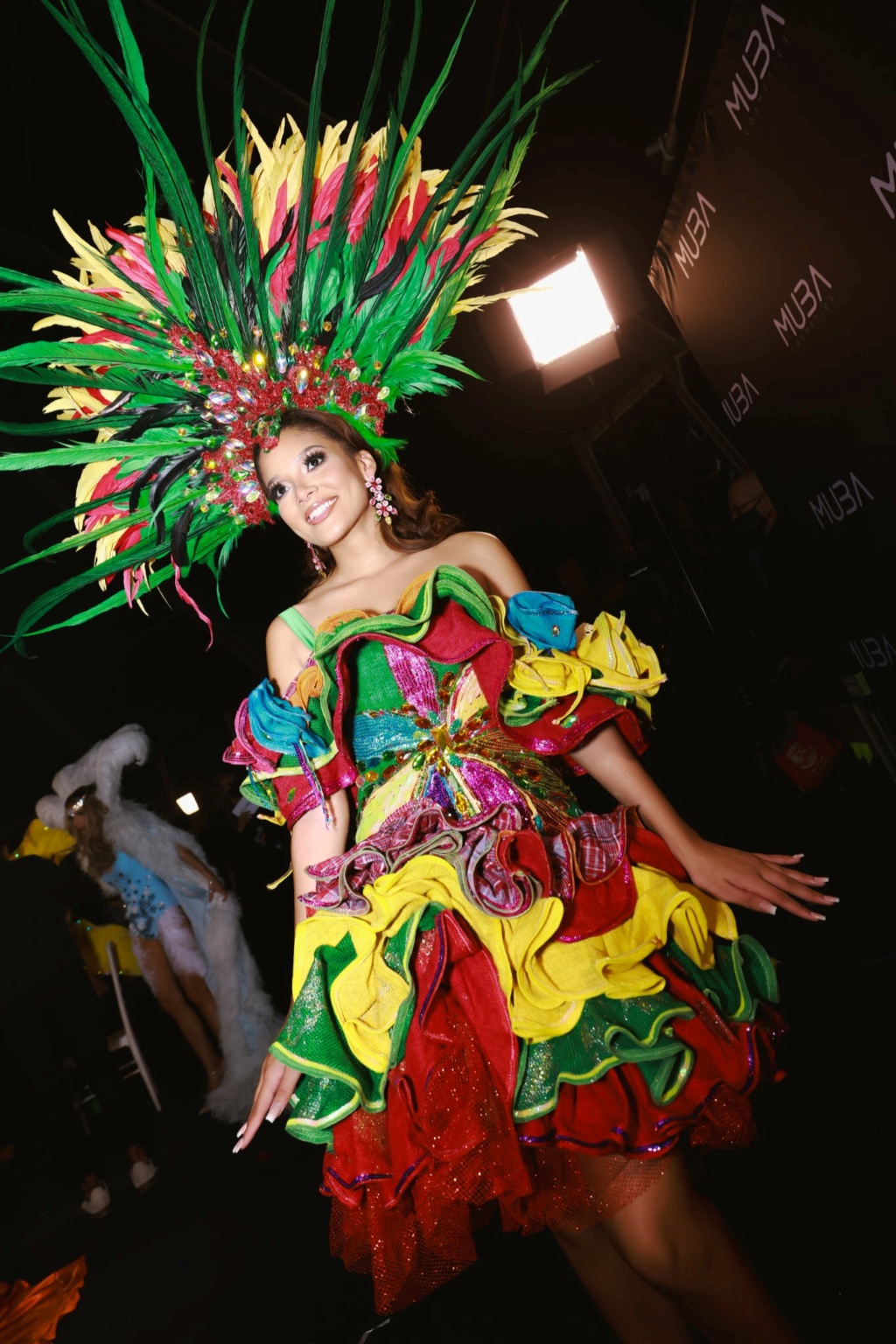 Miss Universe 2021 - NATIONAL COSTUMES - Page 2 26520611