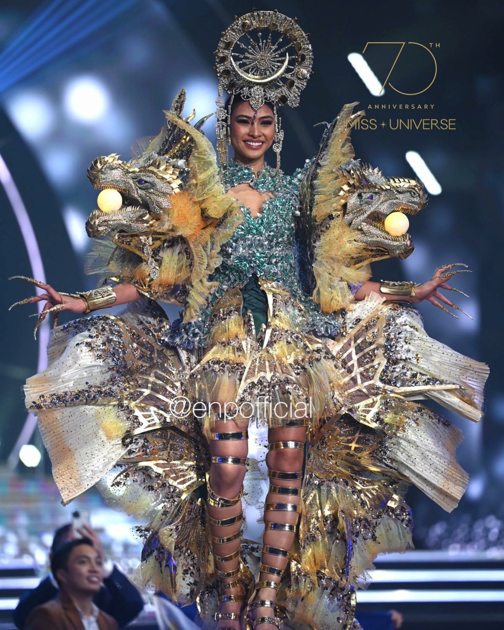 Miss Universe 2021 - NATIONAL COSTUMES - Page 2 26613710
