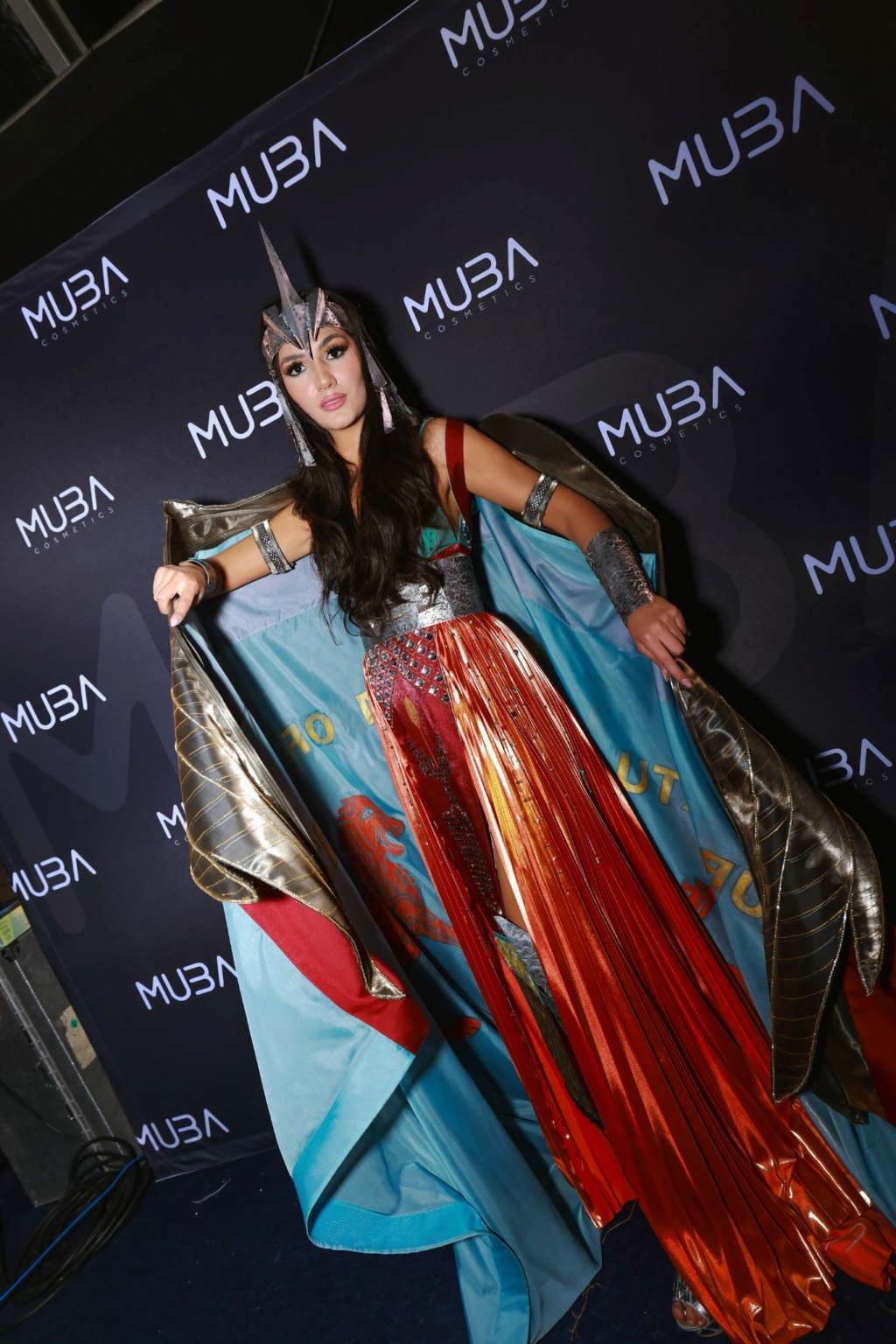 Miss Universe 2021 - NATIONAL COSTUMES - Page 2 26615411
