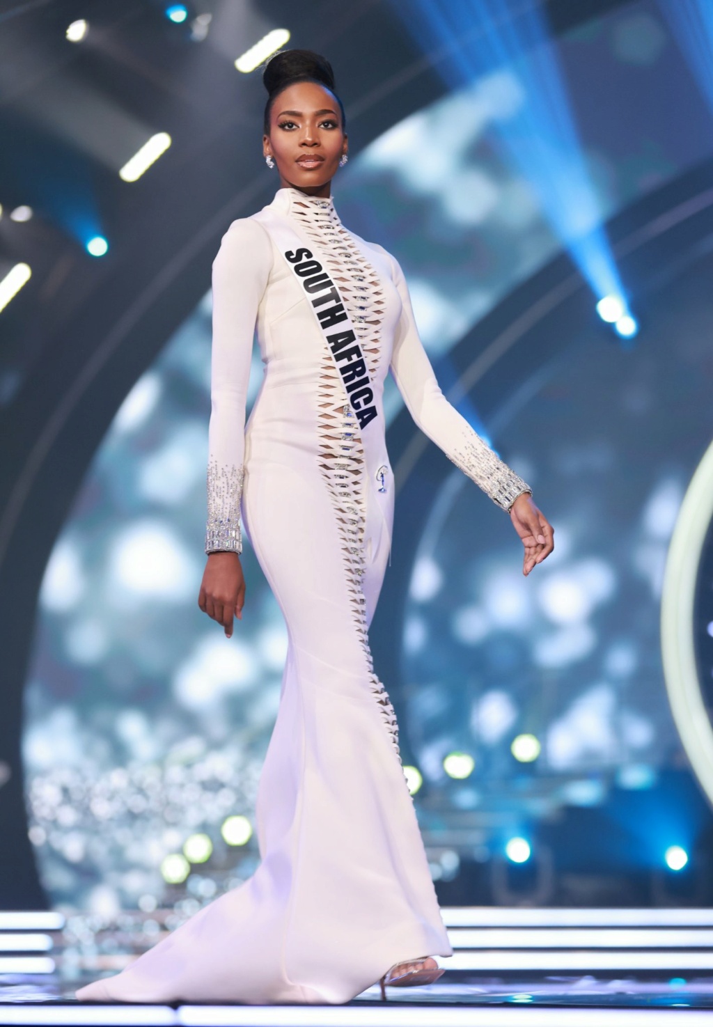 PRELIMINARY COMPETITION: MISS UNIVERSE 2021 - LIVESTREAM!! - Page 2 26669810