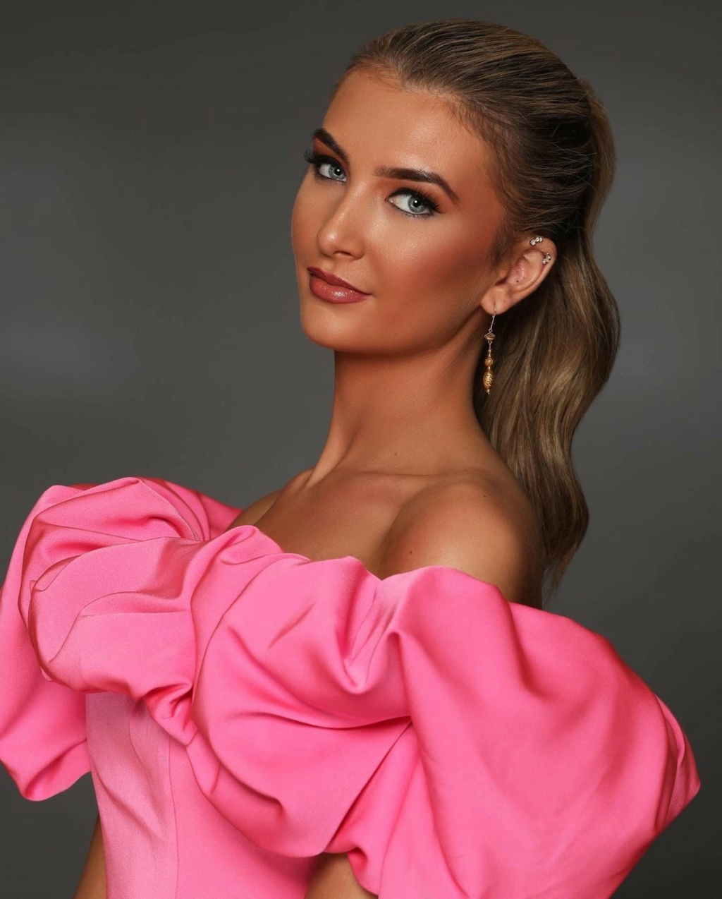 MISS WORLD 2021: OFFICIAL PORTRAITS 26684113