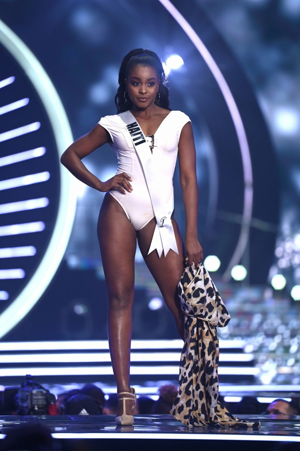 PRELIMINARY COMPETITION: MISS UNIVERSE 2021 - LIVESTREAM!! - Page 2 26746010