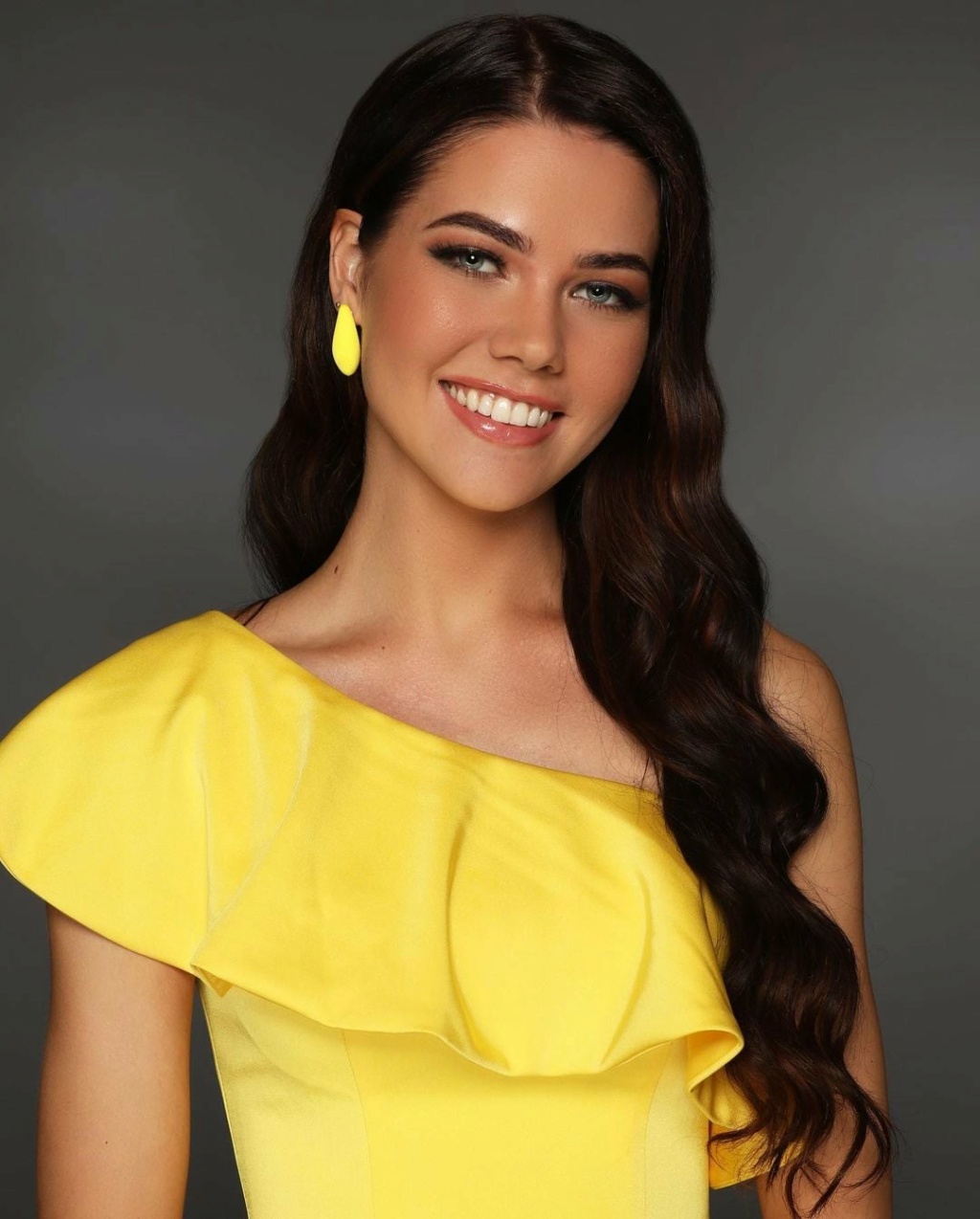 MISS WORLD 2021: OFFICIAL PORTRAITS 26832310