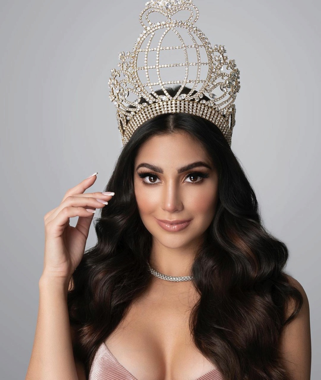 Andrea Aguilera (COLOMBIA WORLD 2021 & EARTH 2022) - Miss Earth Fire 2022 26974115