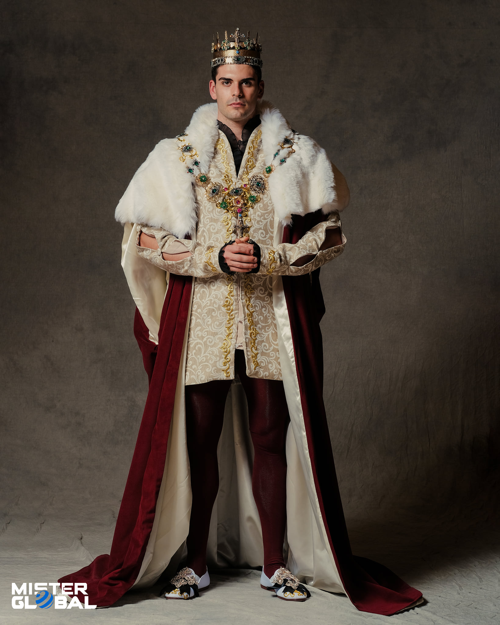 Mister Global 2021 - National Costume Portraits - Page 2 27572615