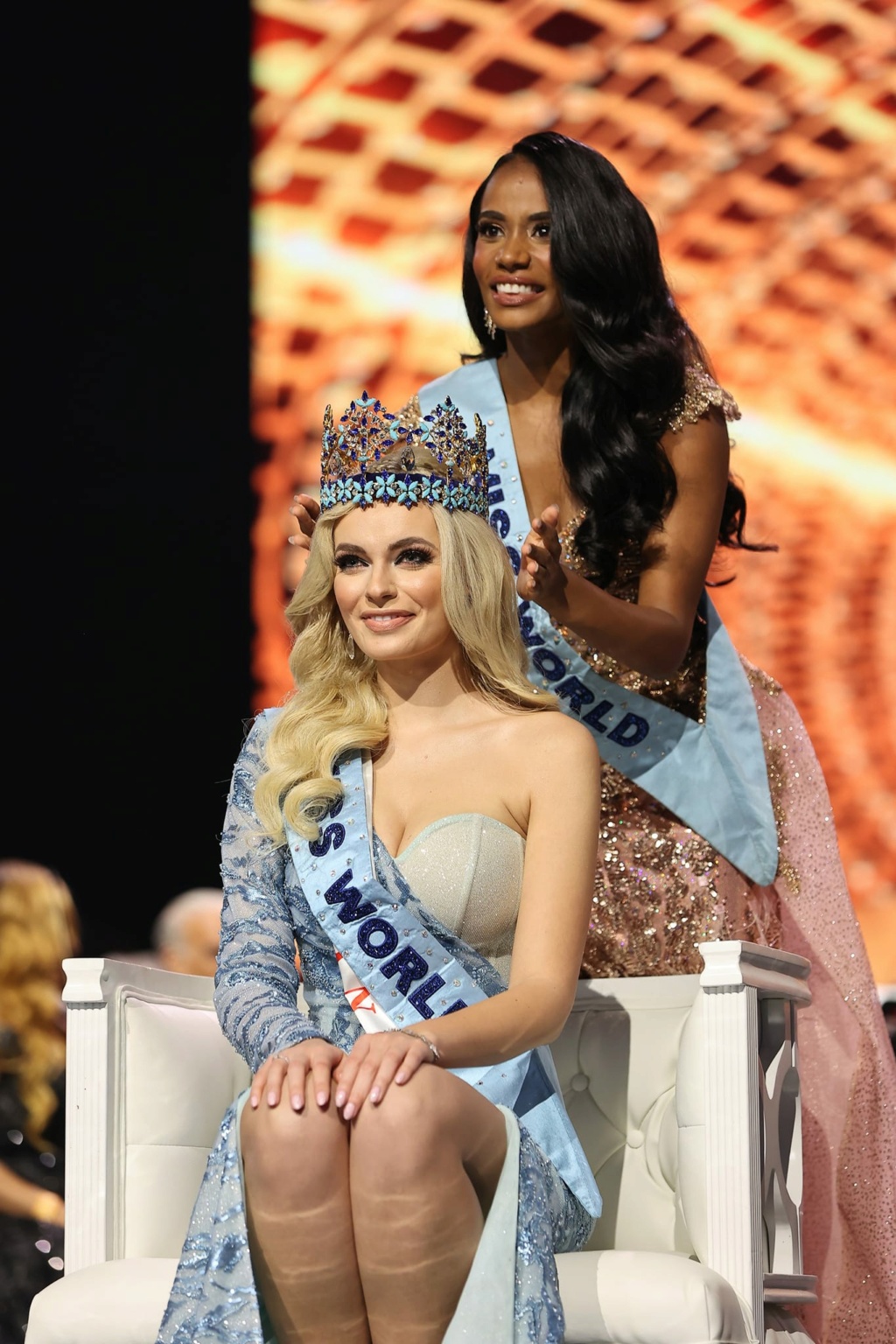♔ The Official Thread Of Miss World 2021 ® Karolina Bielawska of Poland ♔ 27601410