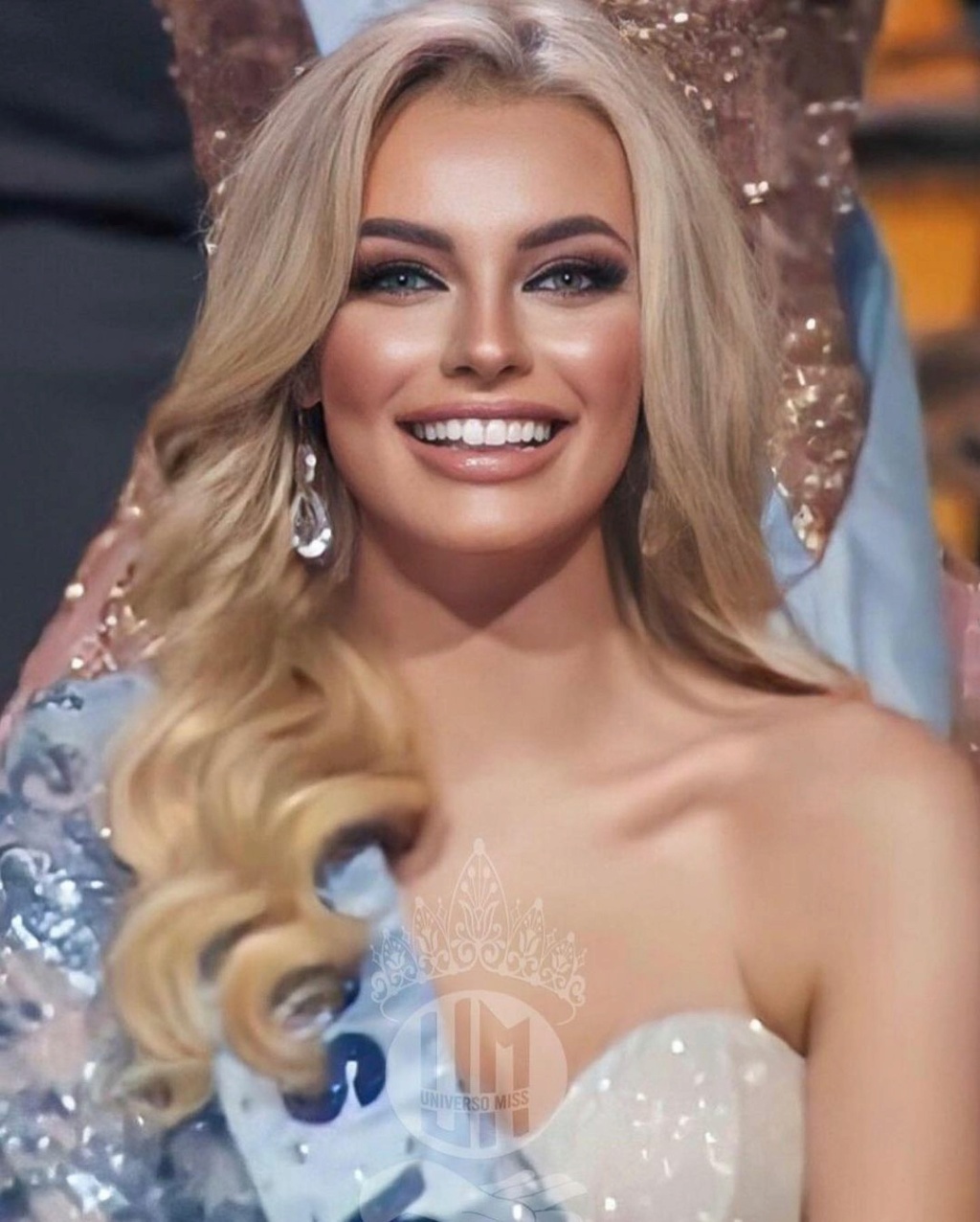 ♔ The Official Thread Of Miss World 2021 ® Karolina Bielawska of Poland ♔ 27614110