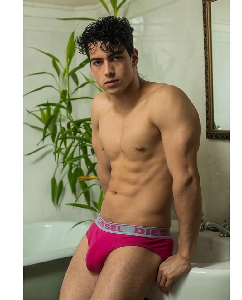 Angel Olaya (ARGENTINA 2022) 27722713
