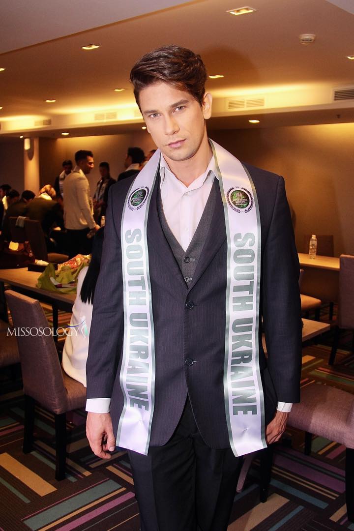 Mister National Universe 2022 is Việt Hoàng from Vietnam 28538210