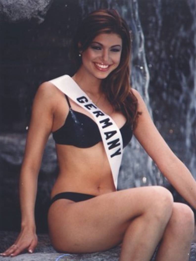 Natascha Vanessa Börger - Miss Germany Universe 2002 (Top 10 Finalist) 52732910