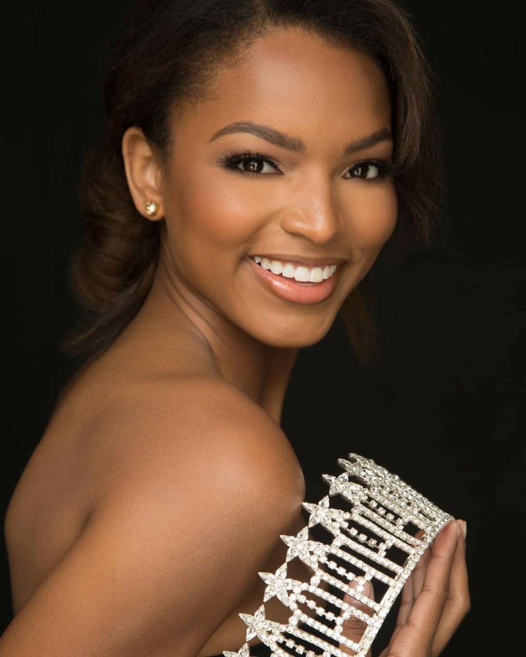 ROAD TO MISS USA 2020 is Mississippi  - Page 2 Fb_i2176