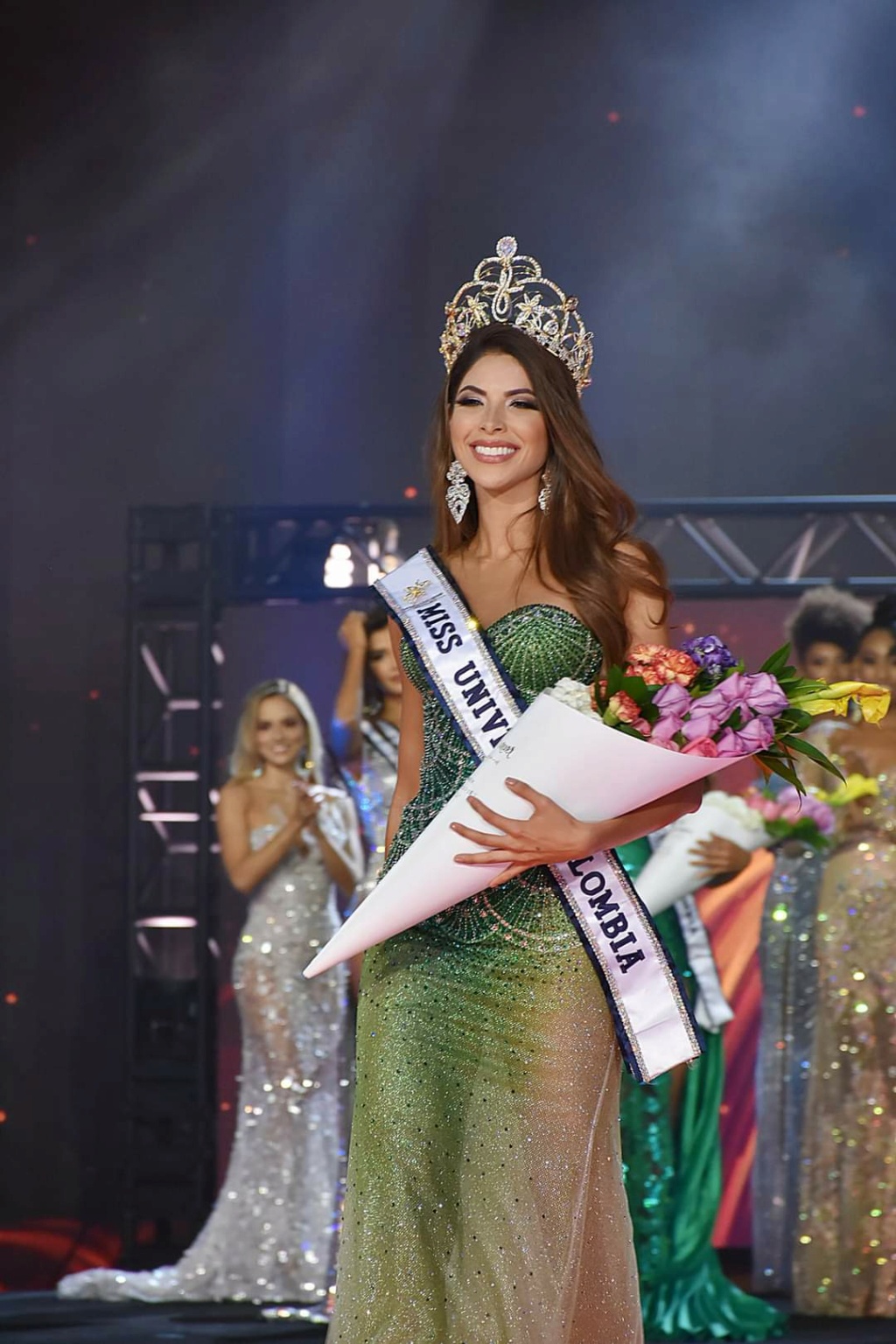 ♔♔♔ ROAD TO MISS UNIVERSE 2020 ♔♔♔ - Page 2 Fb_i4076