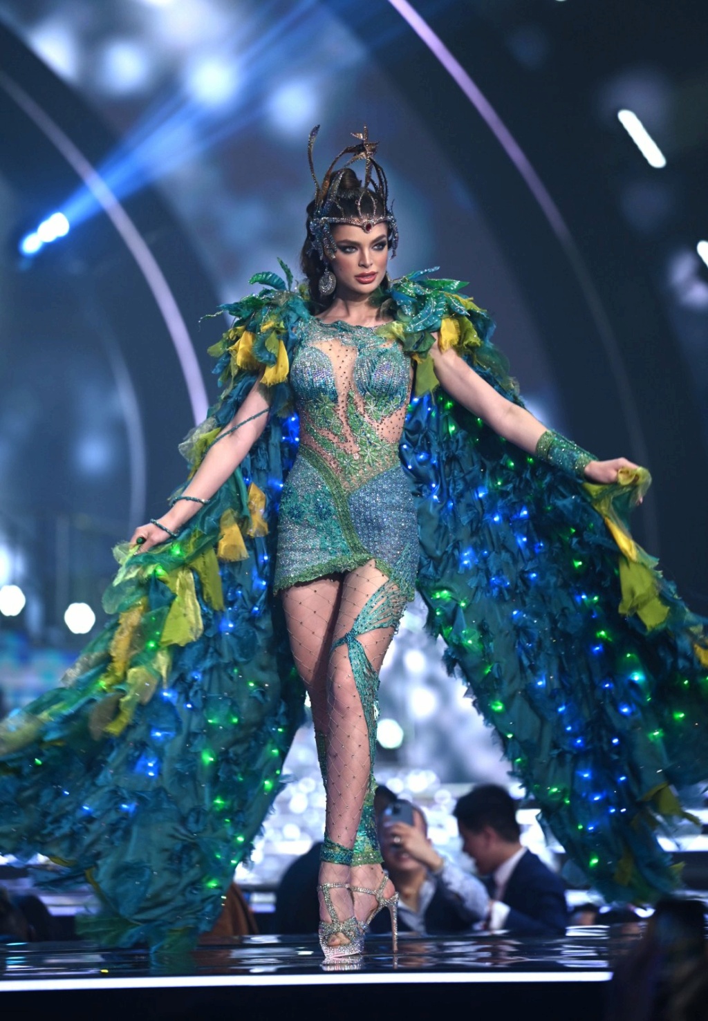 Miss Universe 2021 - NATIONAL COSTUMES - Page 2 Paragu10