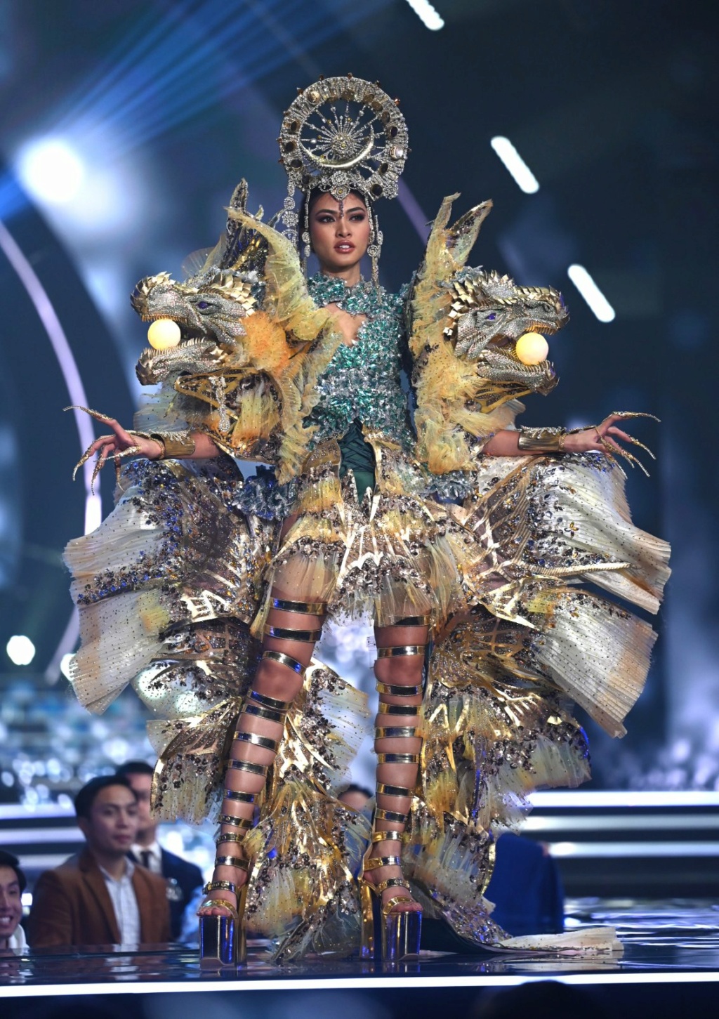 Miss Universe 2021 - NATIONAL COSTUMES - Page 2 Philip10