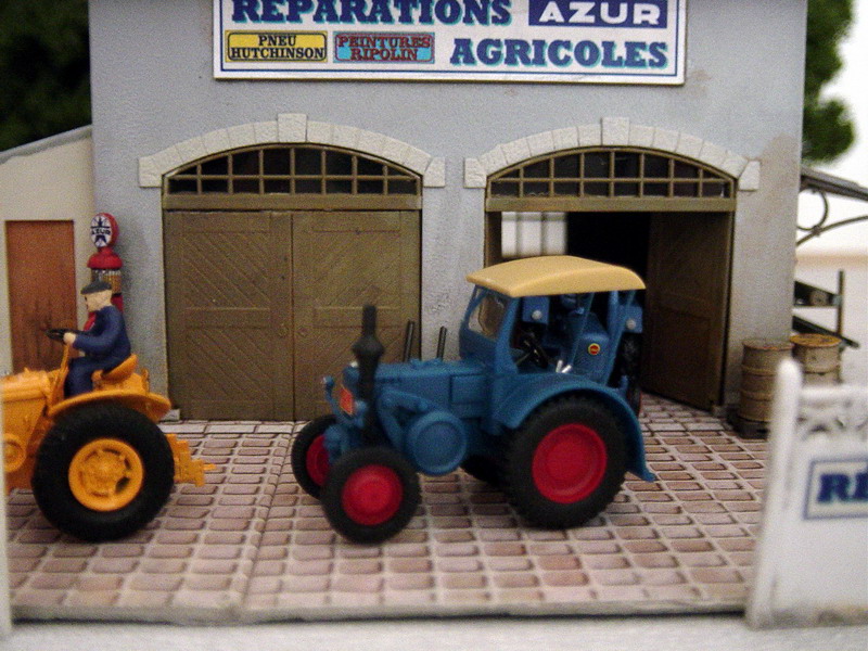Petite collection de tracteurs 1/87 de Janus Photos34