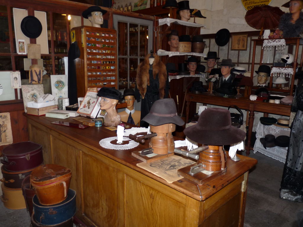 Musée des commerces anciens de Rochefort R_01310