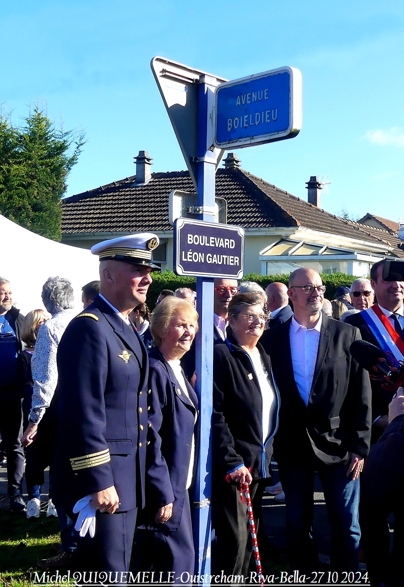 Léon Gauthier, 1er Bataillon de Fusiliers-Marins Commandos (1er BFMC) créé au printemps 1942 en Grande-Bretagne par la France libre (FNFL) et commandés par le capitaine de corvette Philippe Kieffer. P1230714