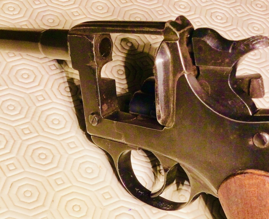 Revolver 1892 civil Lamure & Gidrol étrange  87b76c10