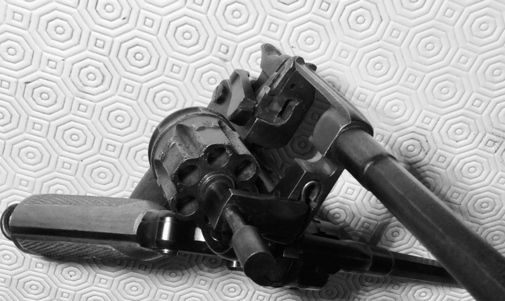 Revolver 1892 civil Lamure & Gidrol étrange A3d07010