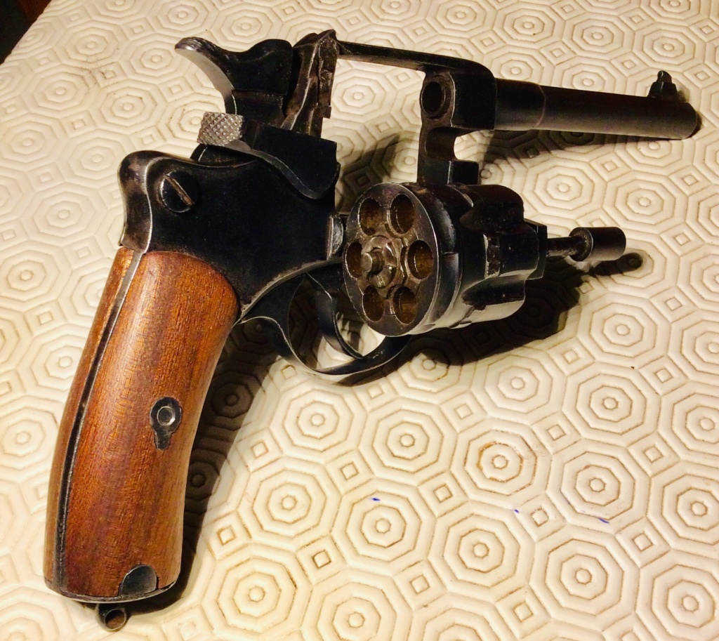 Revolver 1892 civil Lamure & Gidrol étrange  Ffe89210