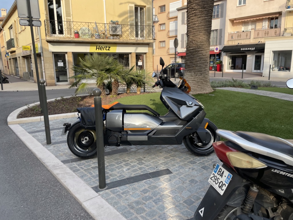 BMW CE04 : le nouveau scooter électrique de BMW se révèle - Page 6 7d2edf10