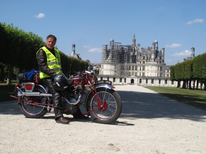 12éme tour de France des motos anciennes Img_2214