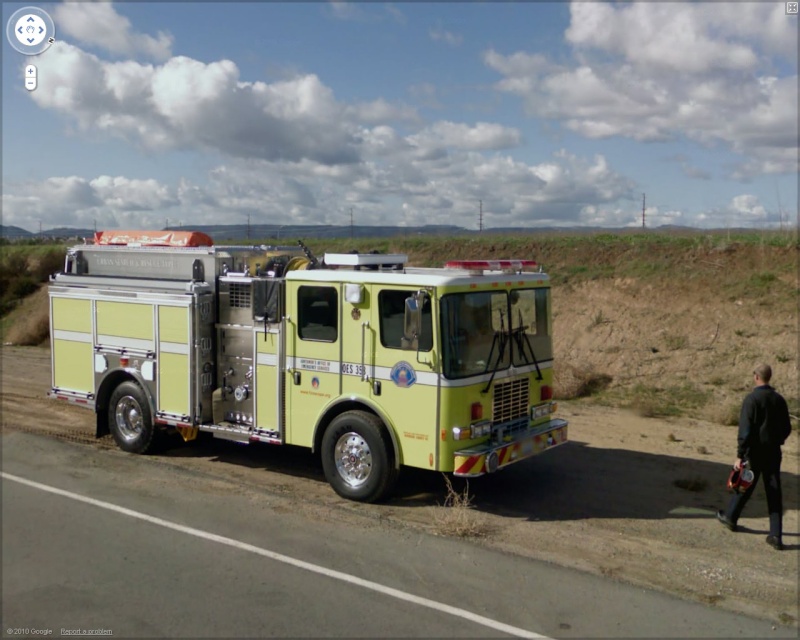 STREET VIEW : les camions de pompiers - Page 4 Pompie11
