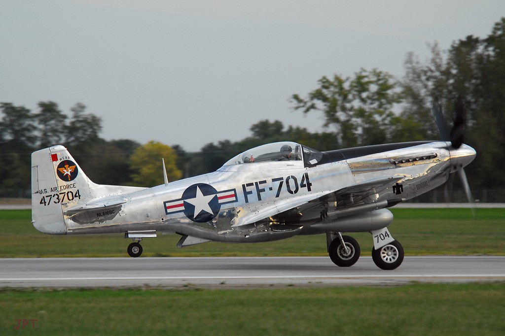 LA convention du P-51 Ff70410