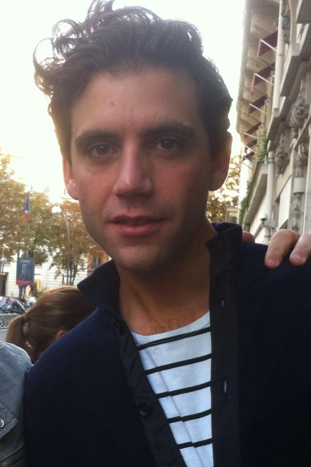 Mika à RTL le 20.09.12 A3oqgk10