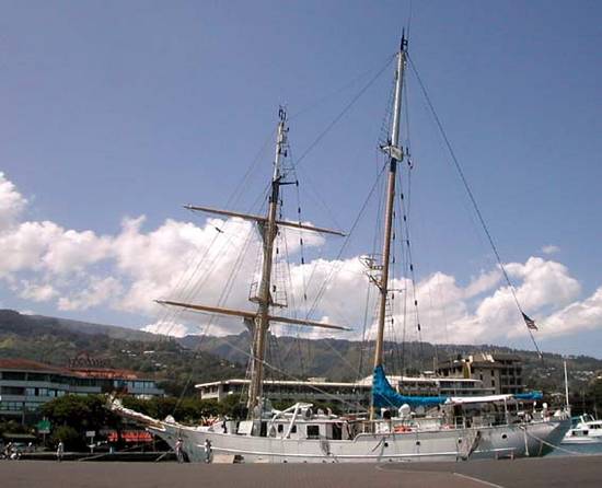 PORT DE PAPEETE Tahiti11