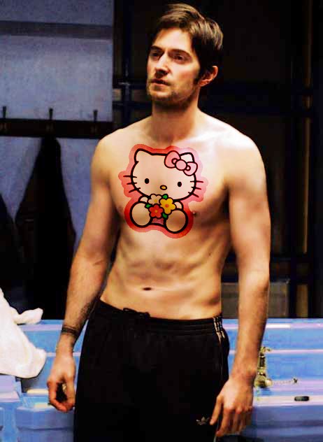 Richard Armitage - Page 40 Kitty-10