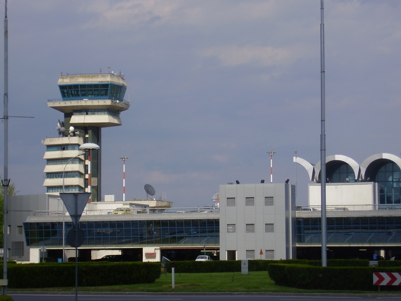 Aeroportul Bucuresti (Henri Coanda / Otopeni) - 2008 P4300112