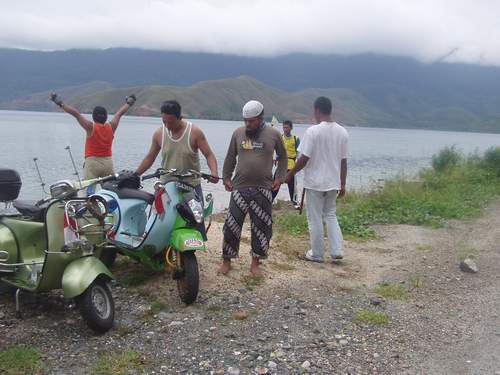 [b]Manokwari Scooter Club (by Fitrah_pink)[/b] P1010111